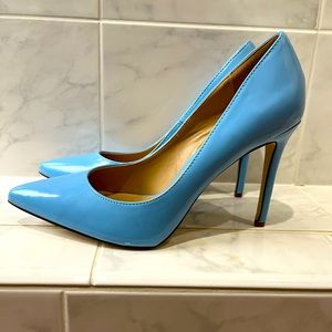 Brand new, never worn Baby Blue Penny loves Kenny heels